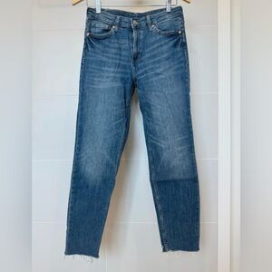 H&M Denim Girlfriend Fit Jeans | Size 8